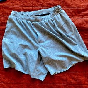 Lululemon 5” lined shorts